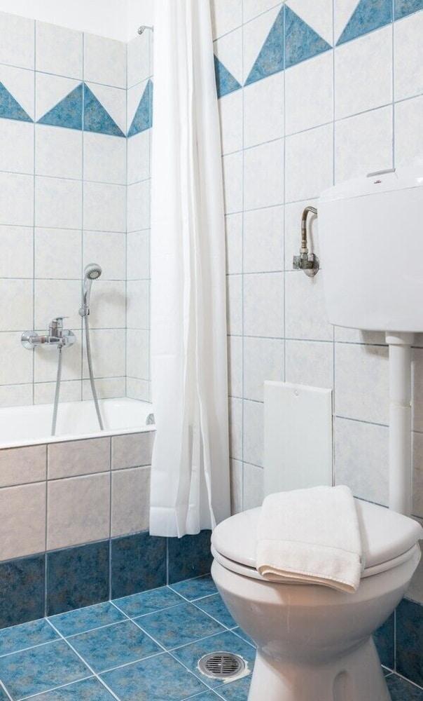 Sunny Apartment With 2 Bedrooms And Garden 글리파다 외부 사진