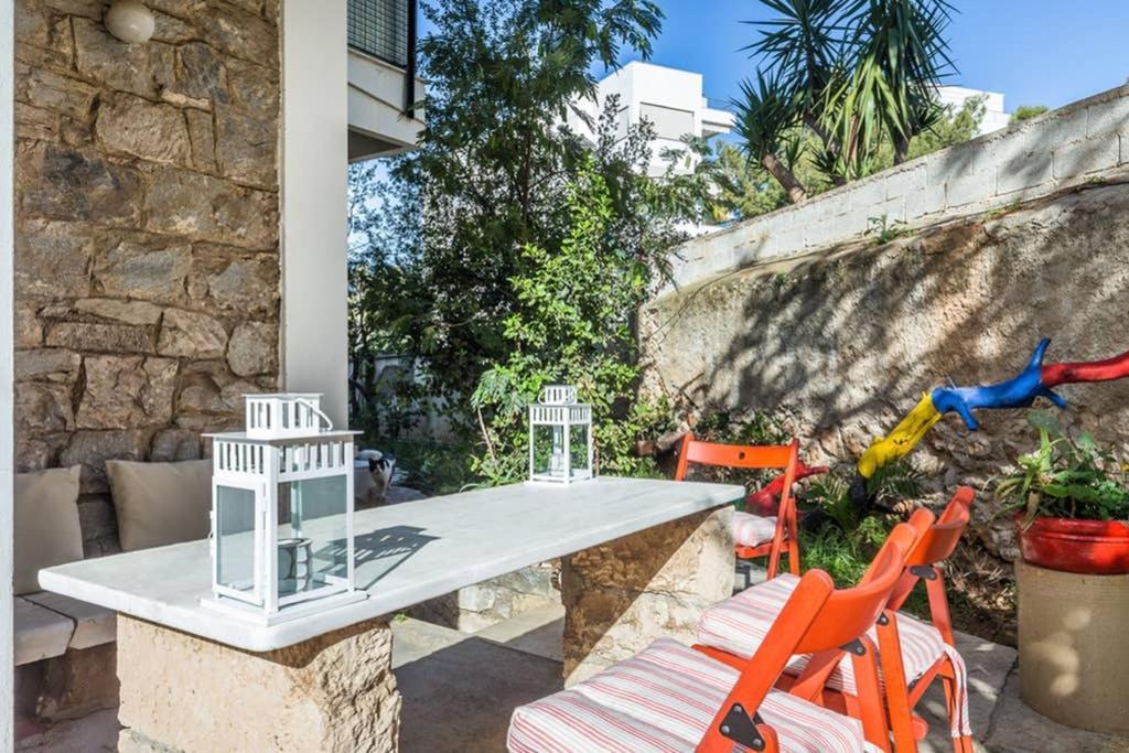 Sunny Apartment With 2 Bedrooms And Garden 글리파다 외부 사진