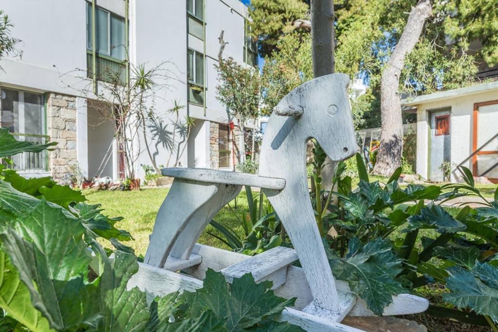 Sunny Apartment With 2 Bedrooms And Garden 글리파다 외부 사진