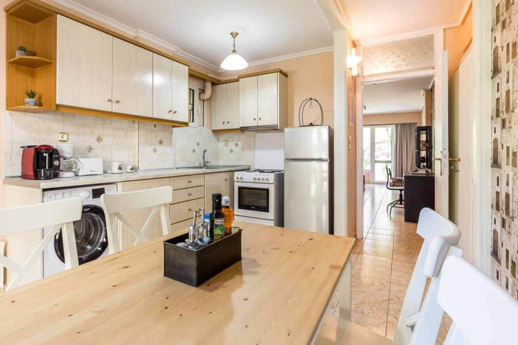Sunny Apartment With 2 Bedrooms And Garden 글리파다 외부 사진